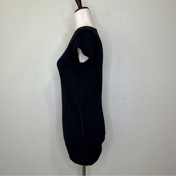 Athleta Black Longline Ruched Maternity Workout Top - Picture 4 of 11